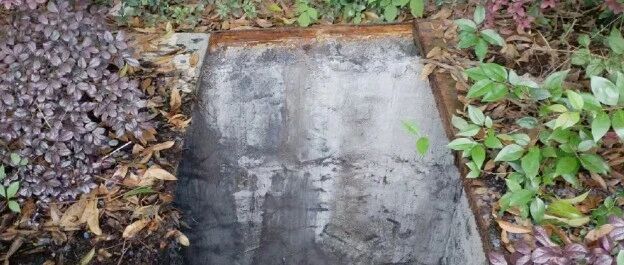 保洁失足坠入污水池，消防到场发现池里还有一人-嗨新闻