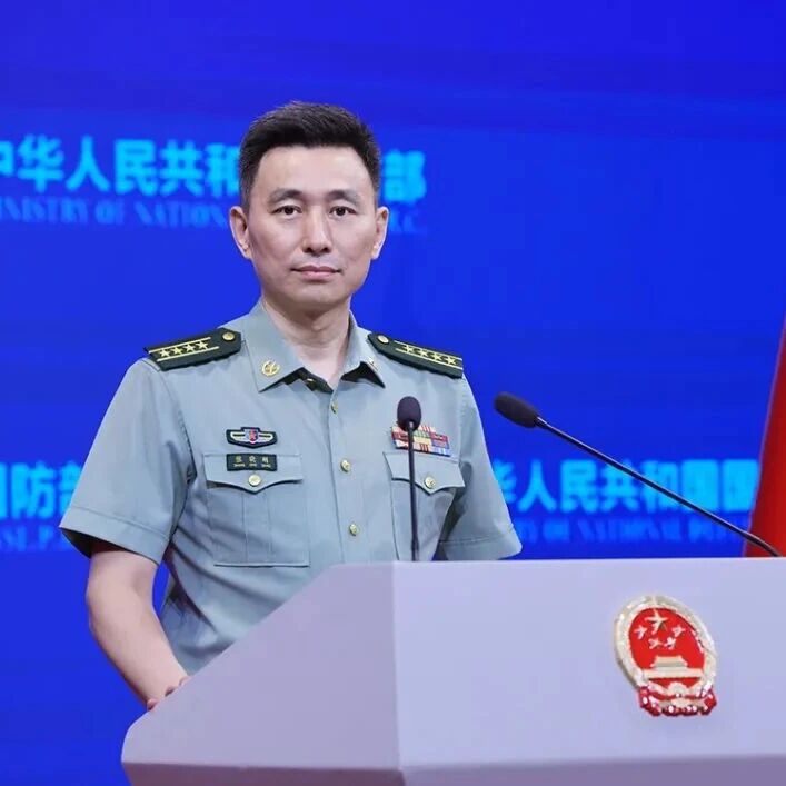 国防部：2026年全军院校计划招收约1.75万名普通高中毕业生，军队院校招生有3个特点-嗨新闻